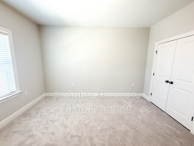 Building Photo - 536 Tanner Lk Ln