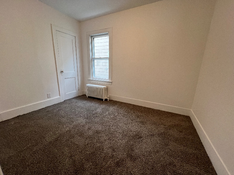 Building Photo - 736 N Pearl St