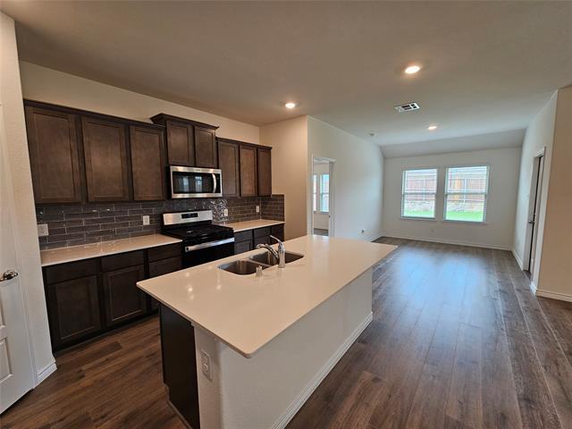 Building Photo - 804 Serenity Sound Dr