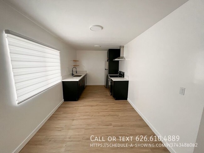 Primary Photo - 1313 Huntington Dr