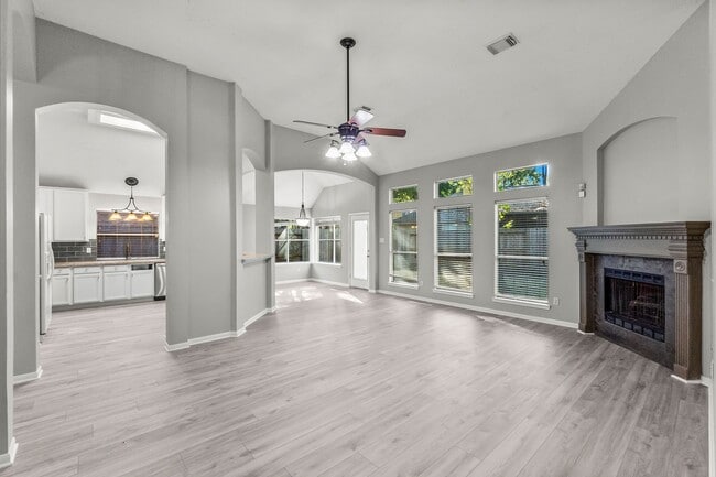 Building Photo - 155 N Wimberly Way