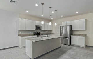 Building Photo - 1564 W Redwood Ln