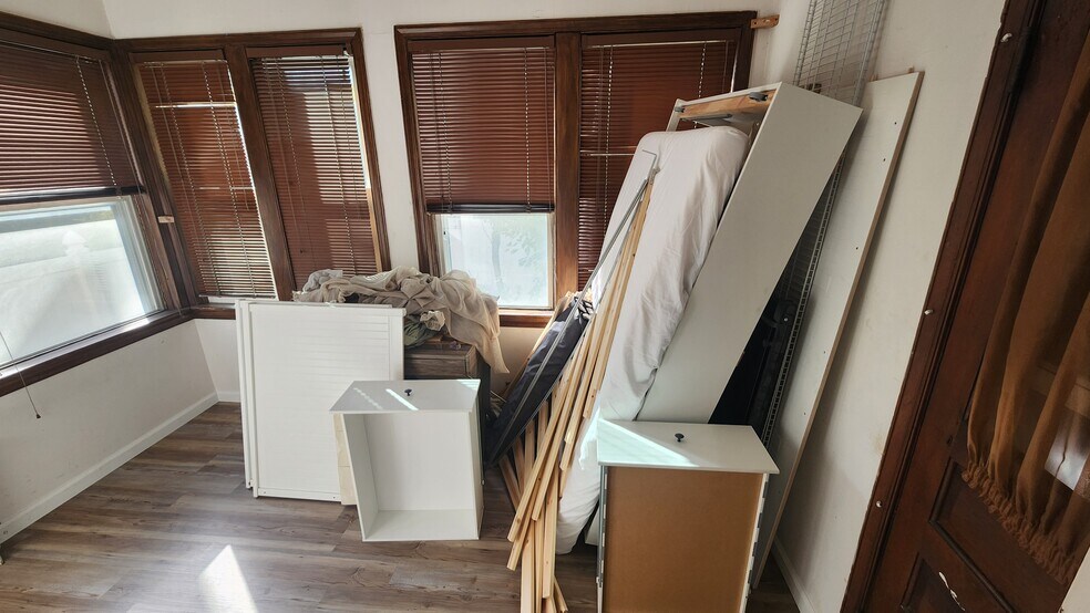 Building Photo - 3904 8th St NW