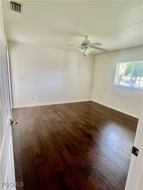 Building Photo - 2110 SE 8th Pl