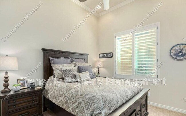 Building Photo - 8510 E Leland St