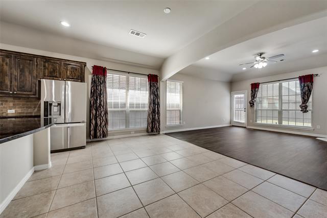 Building Photo - 2900 N Umberland Dr