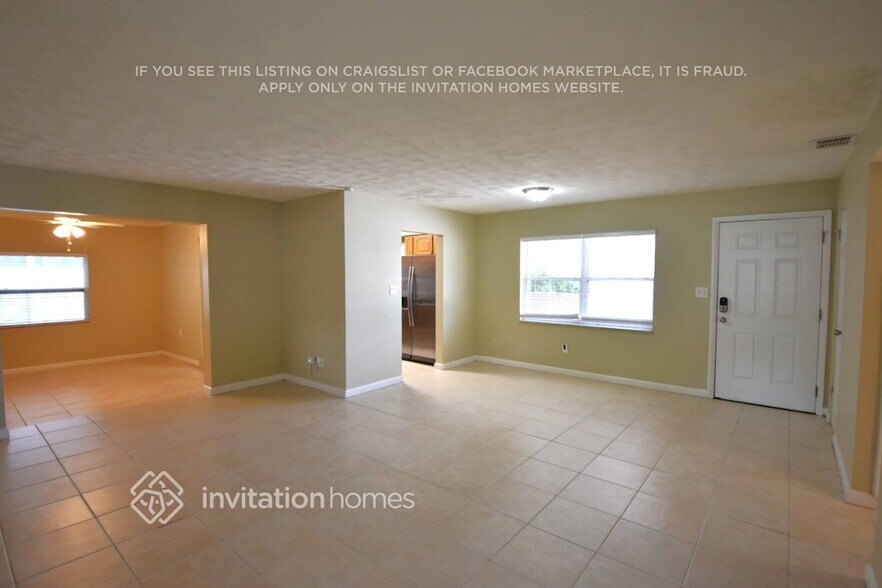 Building Photo - 1305 Viburnum Ln