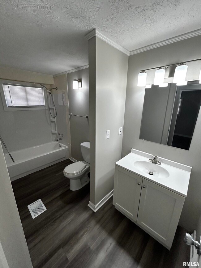 Building Photo - 2819 W Westport Rd