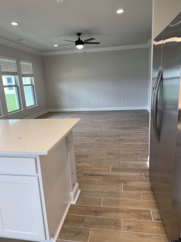 Building Photo - 105 Ethereal st