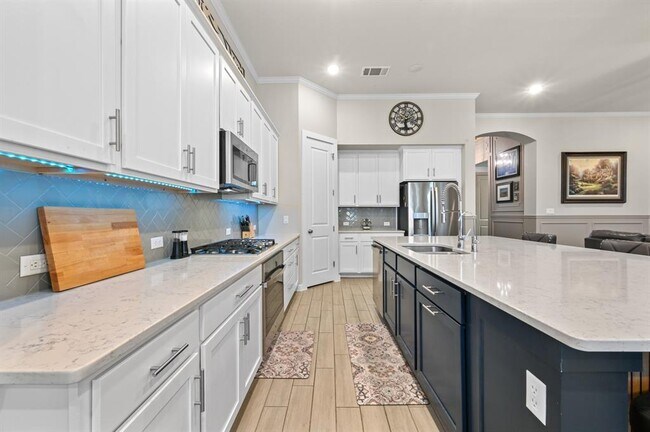 Building Photo - 217 Mineral River Lp