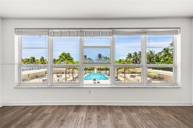Building Photo - 4925 Collins Ave