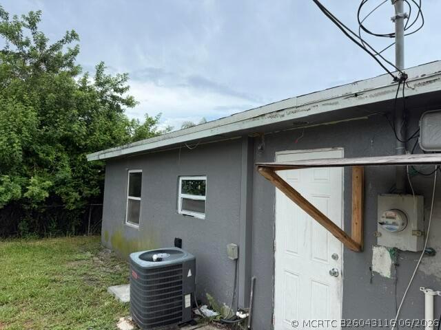 Building Photo - 1219 Highland Rd
