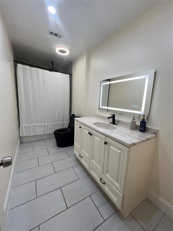 Building Photo - 11406 Hornbrook Dr