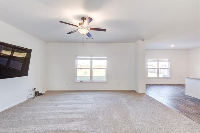 Building Photo - 109 Riverdale Dr