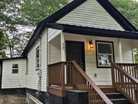 Building Photo - 12 Sargent Farmer St