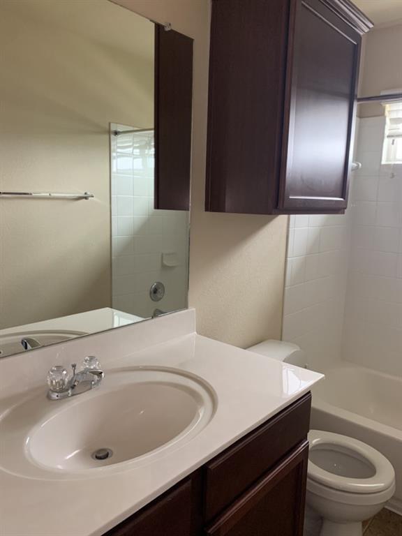 Building Photo - 109 Sabine River Dr