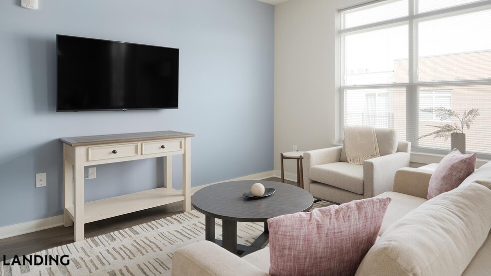 Building Photo - 1801 Meridian St