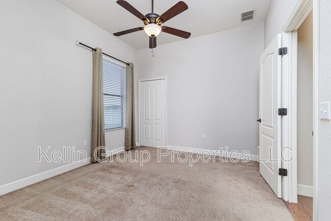 Building Photo - 1455 Silver Leaf Dr