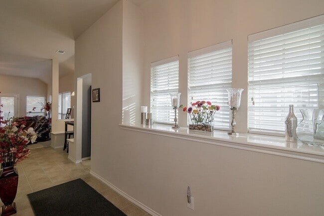 Building Photo - LIVE IN ANNA/ 3 Bdrm/2 Bath/ Cape Cod Cottage/ Lots Of Charm