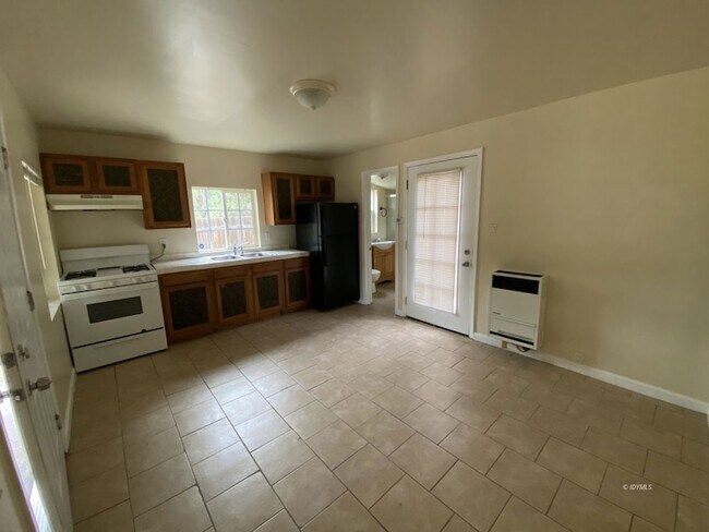 Building Photo - 29470 CA-243