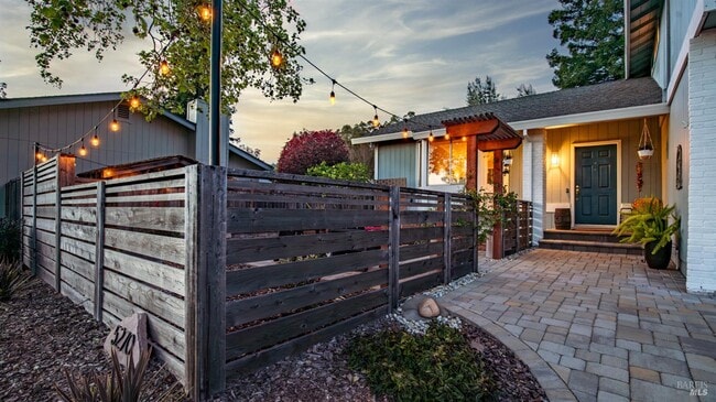 Building Photo - 5270 Arnica Way