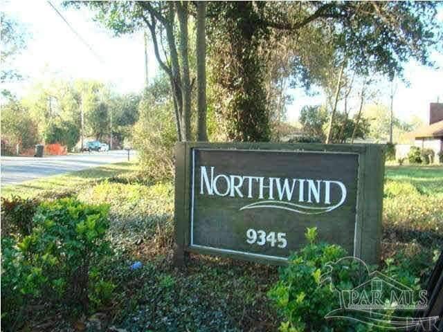 Building Photo - 9345 Chisholm Rd