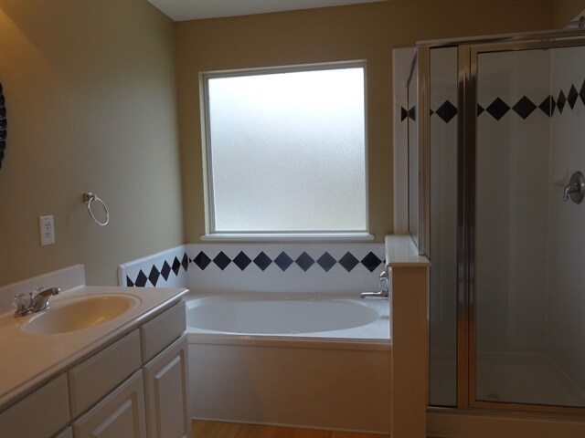 Building Photo - 2302 Turnbury Elm Ct