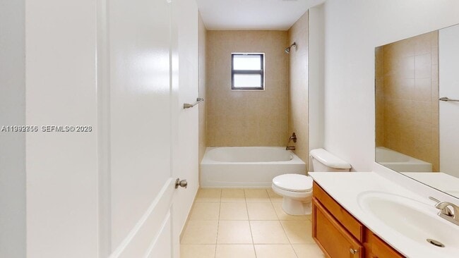 Building Photo - 460 NE 194th Terrace