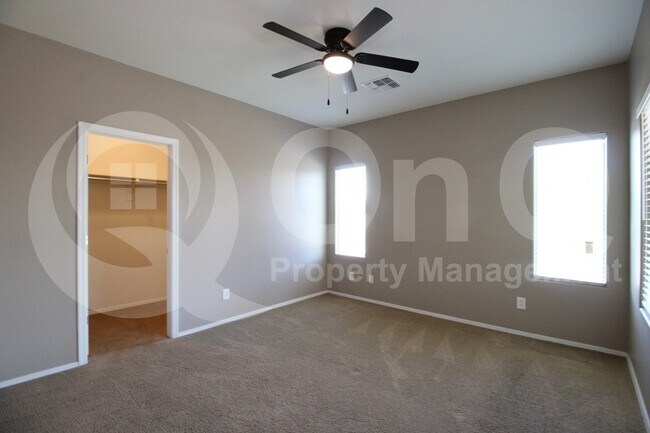 Building Photo - 5614 W Montebello Way
