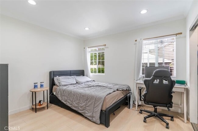 Building Photo - 12300 Stagg St