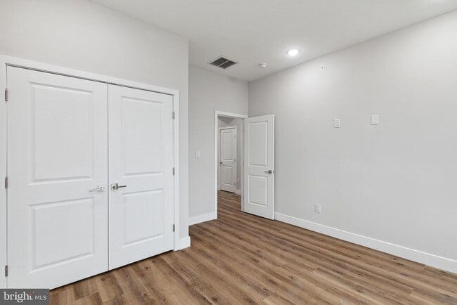 Building Photo - 1840 N Gratz St