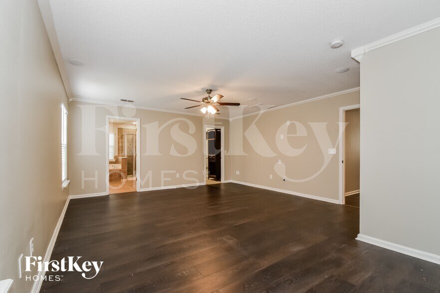 Building Photo - 3889 Marsh Bluff Dr