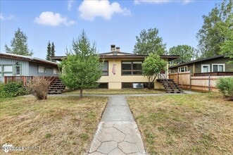 Building Photo - k933w