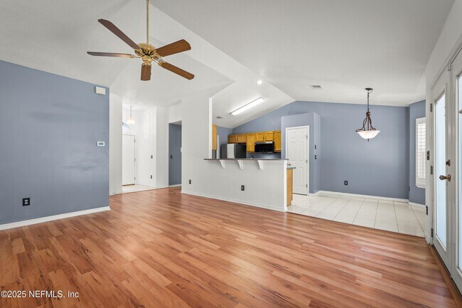 Building Photo - 5392 Heronview Ct