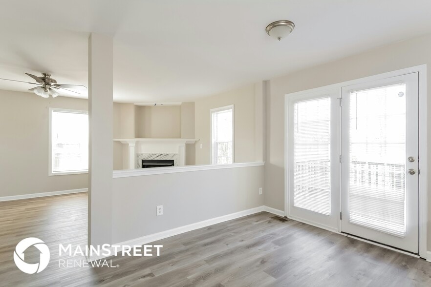 Building Photo - 1989 Ferbow St