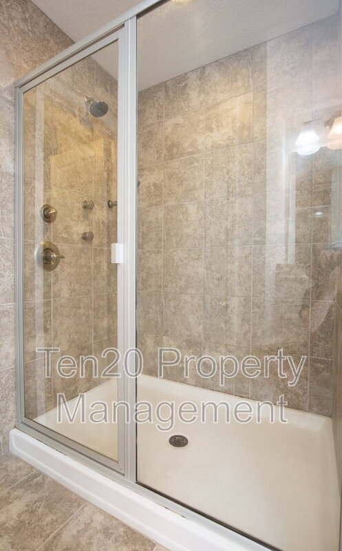 Building Photo - 7272 Sorrel Dr