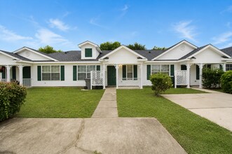 Building Photo - 2BR Patio Home with LVP Flooring, Private Fenced Yard, & Convenient Blue Angel Pkwy Location Near...