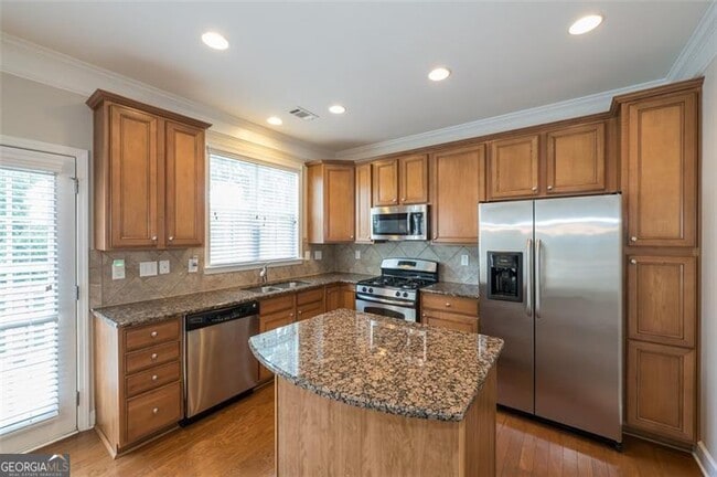 Building Photo - 2315 Limehurst Dr