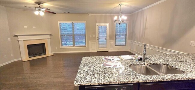 Building Photo - 631 Justins Pl Ln