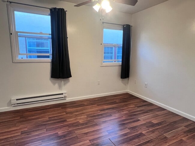 Building Photo - 1627 Fairview St