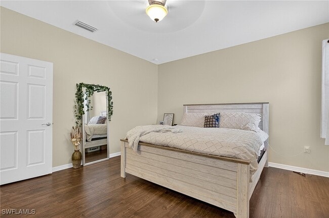 Building Photo - 10825 Alvara Way