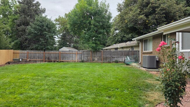 Building Photo - 1746 S Pierson St