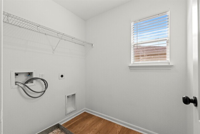 Building Photo - 6519 Bluestone Springs Ln