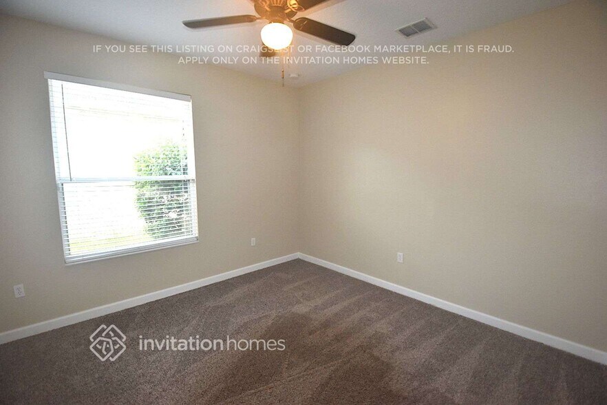 Building Photo - 2934 Park Meadow Dr
