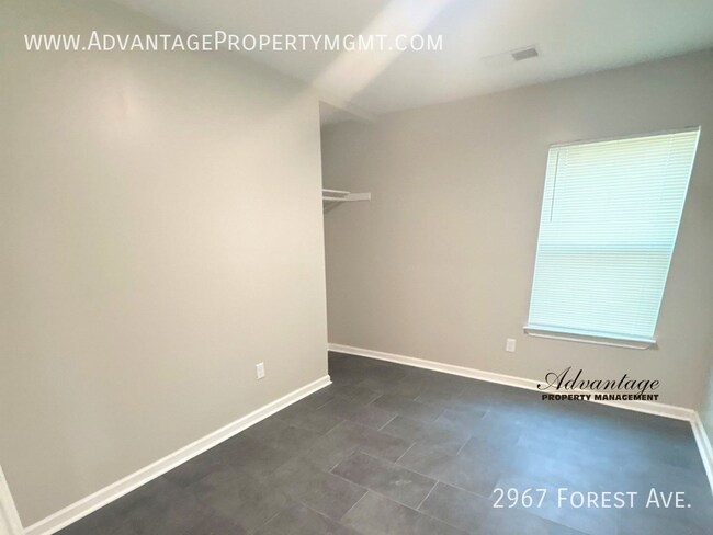 Building Photo - 2967 Forest Ave