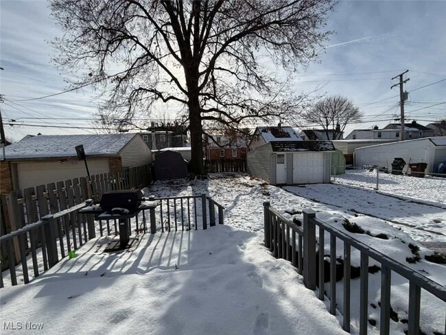 Building Photo - 6315 Charles Ave