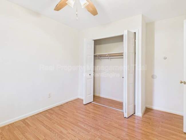 Building Photo - 1055 Old Denbigh Blvd