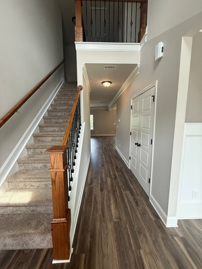 Building Photo - 1263 Gregory Landing Dr