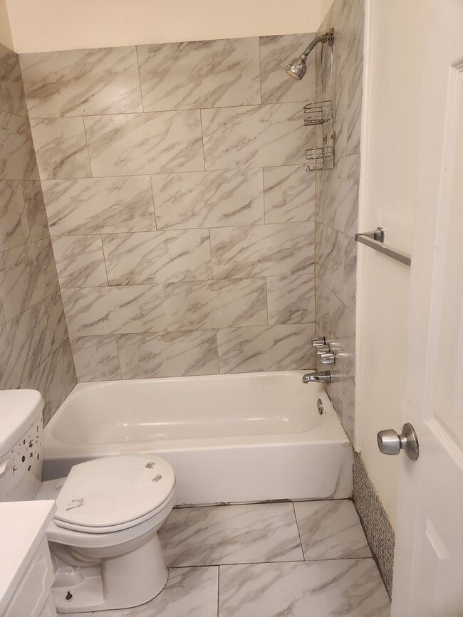 Building Photo - 4320HOWELL UNIT A &amp; B