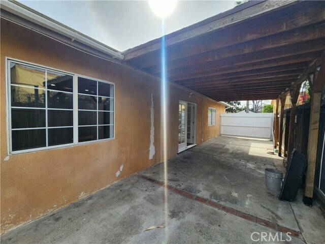 Building Photo - 14329 Emelita St